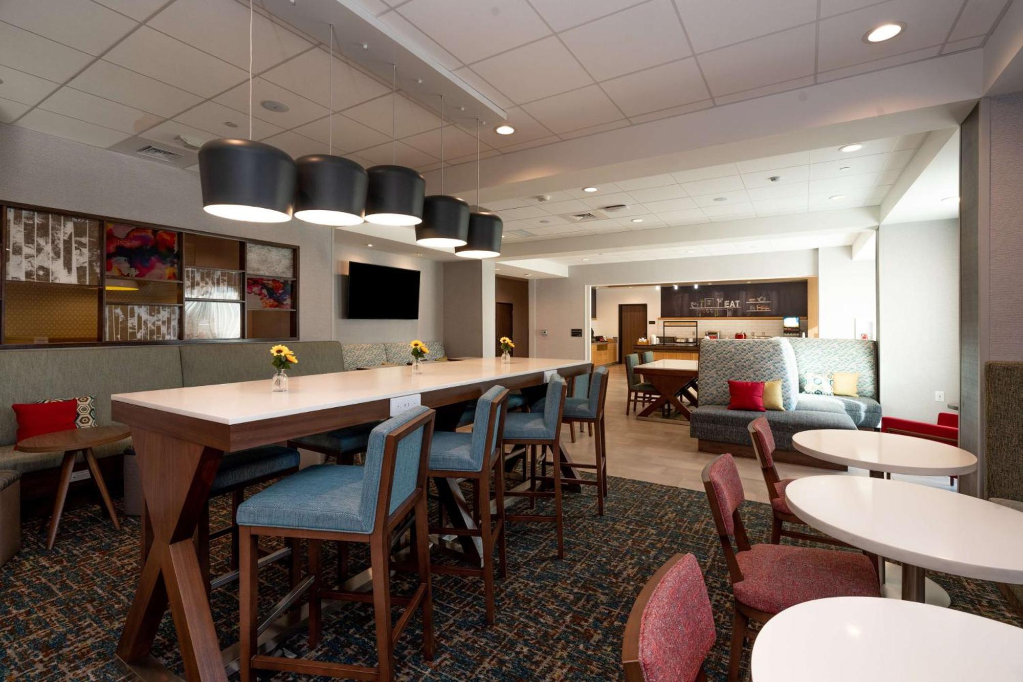 Hampton Inn Needles Buitenkant foto